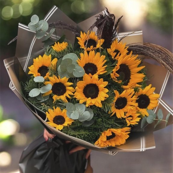 Premium Ay Çiçeği Buketi